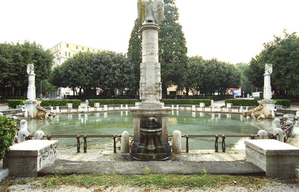 Fountain of Piazza Mazzini