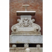 La Fontana sarcofago di via Annia
