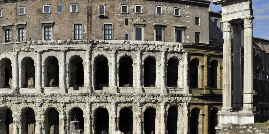 Veduta esterna del Teatro di Marcello