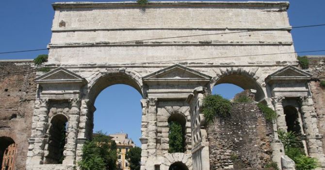 Porta Maggiore e sepolcro di Eurisace 