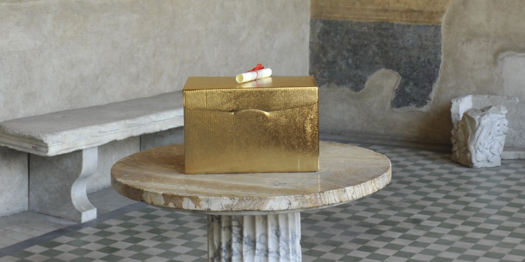 Invito a casa del cardinale. Alla scoperta della scatola misteriosa (foto Maurizio Di Ianni)