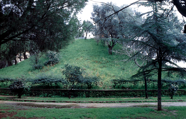 Monte del Grano Mausoleum and Park