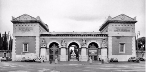 Cimitero Monumentale del Verano/Ingresso principale/Portico Monumentale