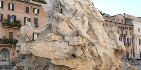 La fontana dei Fiumi di Gian Lorenzo Bernini sita in Piazza Navona, Rione Parione