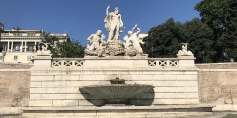 Fontana del Nettuno in Piazza del Popolo