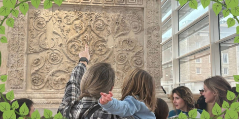 Volto da animale, cuore da eroe: i molti personaggi dell’Ara Pacis