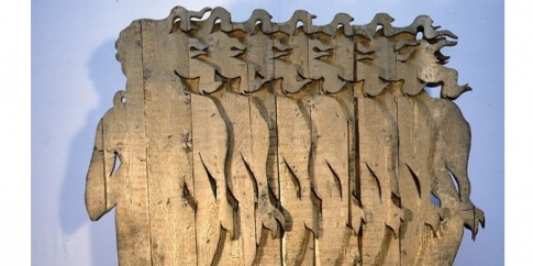 Particolare di Mario Ceroli, Goldfinger/Miss, 1964