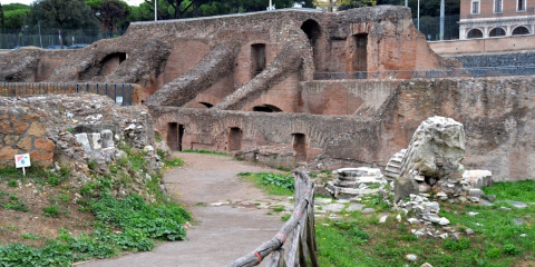 L’emiciclo del Circo Massimo L’emiciclo del Circo Massimo