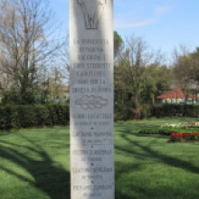 Passeggiata del Gianicolo, stele in memoria degli studenti dell'Università di Padova caduti per la difesa della Repubblica Romana