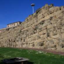 Mura Serviane piazza dei Cinquecento