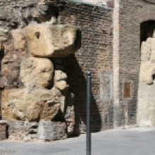 Mura Serviane a Piazza Leopardi