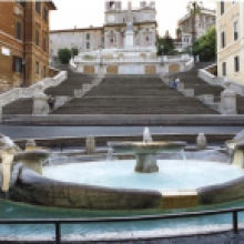 La scalinata sullo sfondo della fontana della Barcaccia